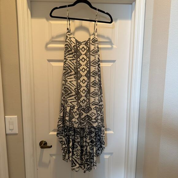 Billabong Designers Closet Gray/Cream Aztec Graphic High-Low Mini Dress Size M - Picture 5 of 8